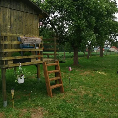 팜스테이 Gartenhutte *